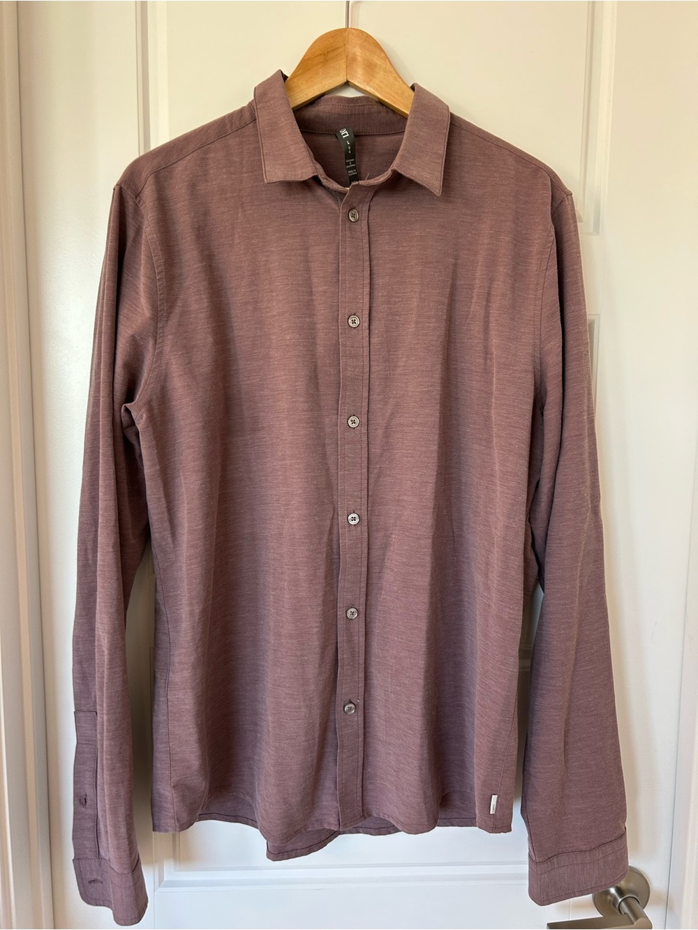 Vuori Men's Casual Button-Down Shirt in Dusty Mauve
